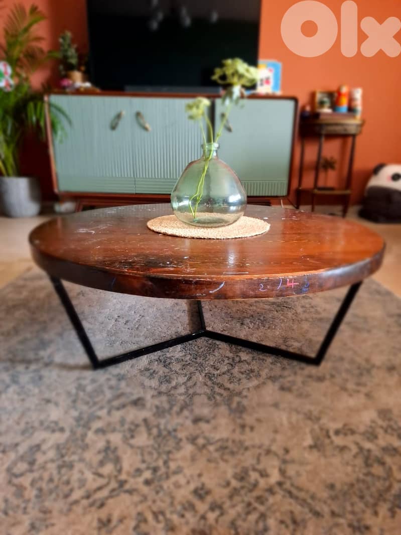 coffee table 0