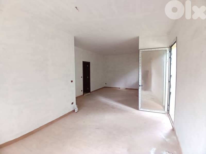L21093 - 3-Bedroom Apartment in Calm Area For Sale in Beit Chabeb 0