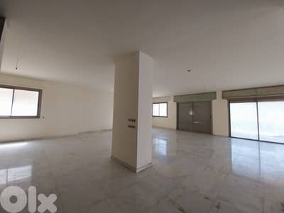 Prime Building for Rent in Awkar – Ideal for Investment Use