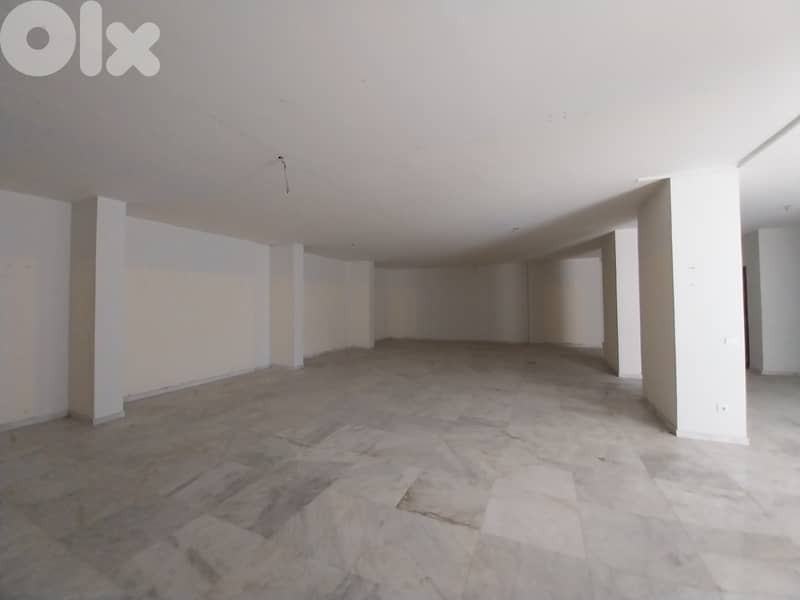 Prime Building for Rent in Awkar – Ideal for Investment Use 4