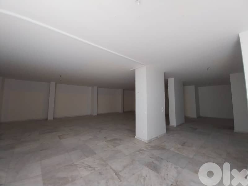 Prime Building for Rent in Awkar – Ideal for Investment Use 7