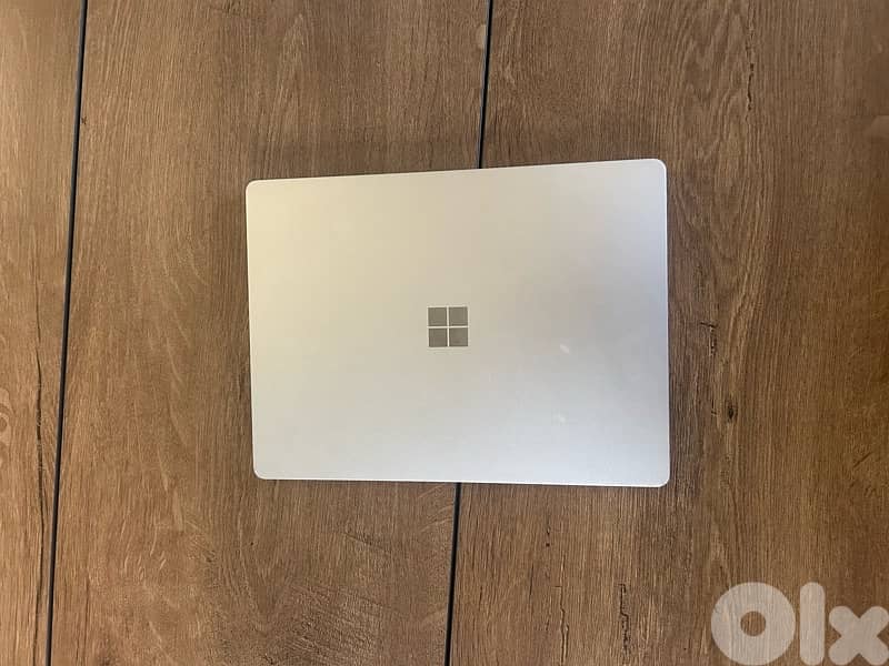 Microsoft Surface Go 0
