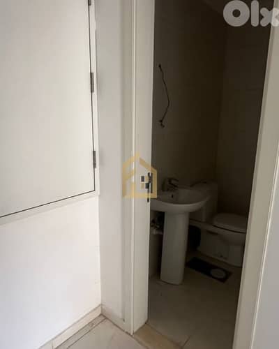 Apartment for sale in Dbayeh DH40 شقة للبيع في ضبية