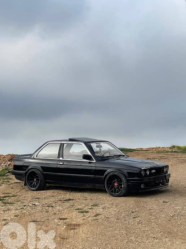 BMW e30 1984 0