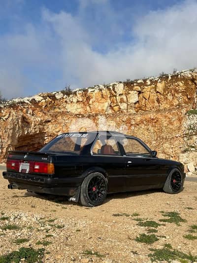 BMW e30 1984