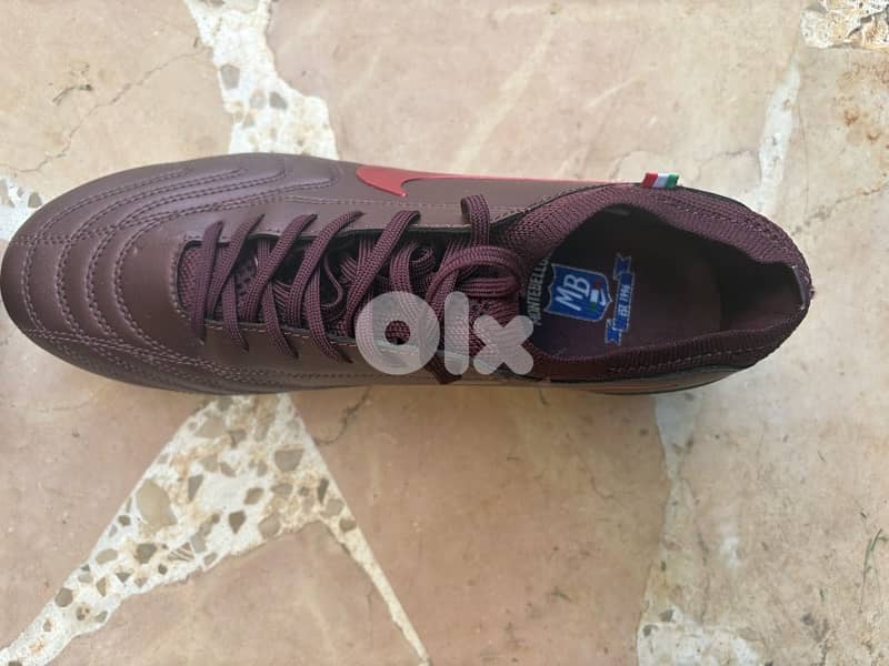 Teimpo Legend 10 LUXE Elite Maroon - FG 0
