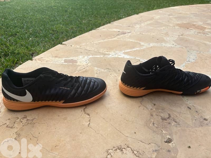 Lunar Gato 2 Black/Peach Futsal - IC 2