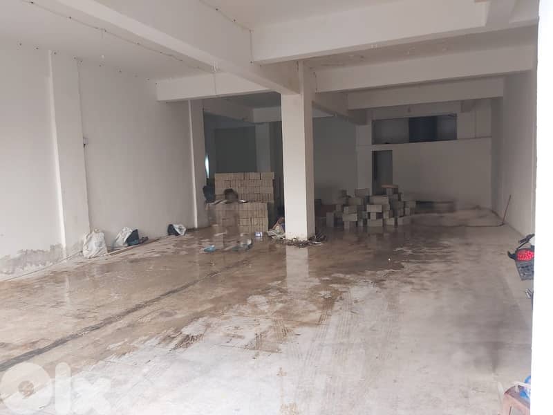 230 SQM Prime Location Used Warehouse in Basta, Beirut 0