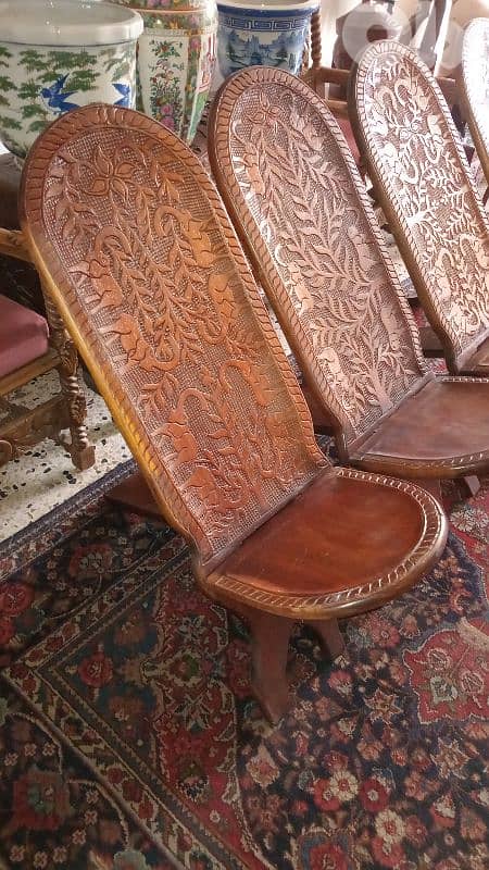 wooden chairs/ كراسي خشب 0