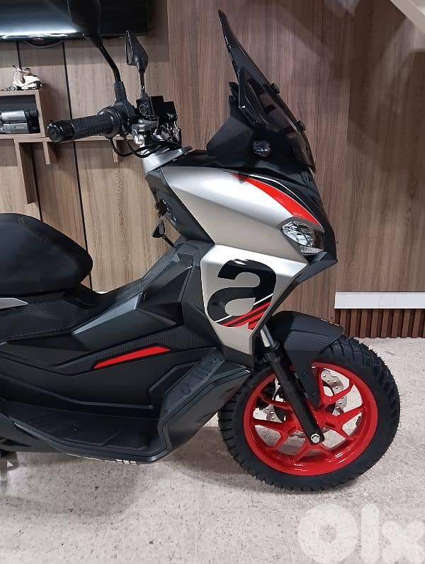Aprilia SR 200GT 2026 Abs Traction Control water-cooled full led 0