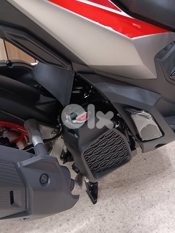Aprilia SR 200GT 2026 Abs Traction Control water-cooled full led 4