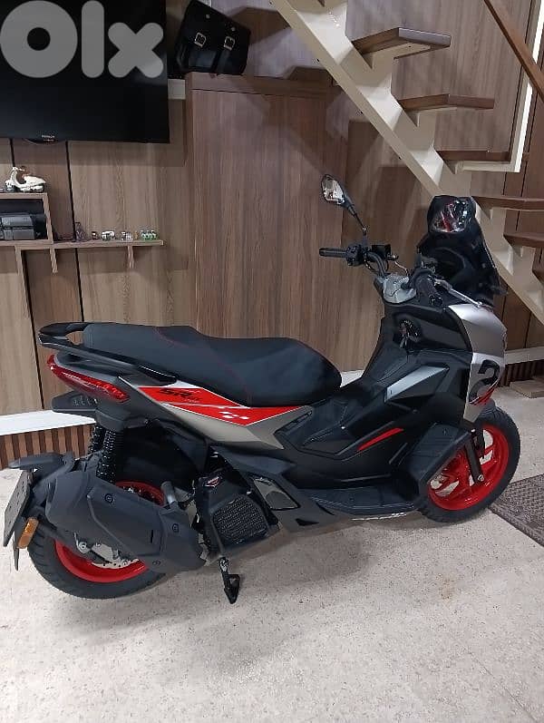 Aprilia SR 200GT 2026 Abs Traction Control water-cooled full led 5