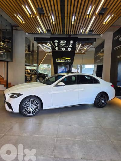 Mercedes-Benz C-Class 2025