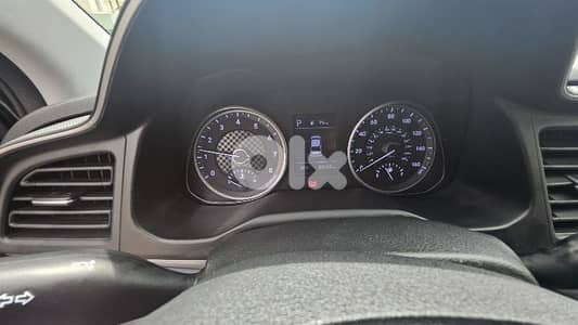 Hyundai Elantra 2019