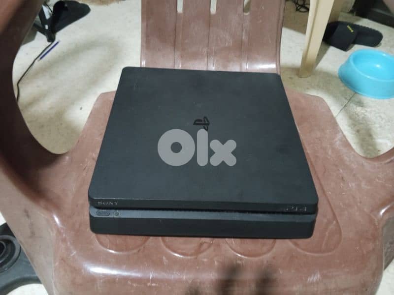 ps4 slim 0