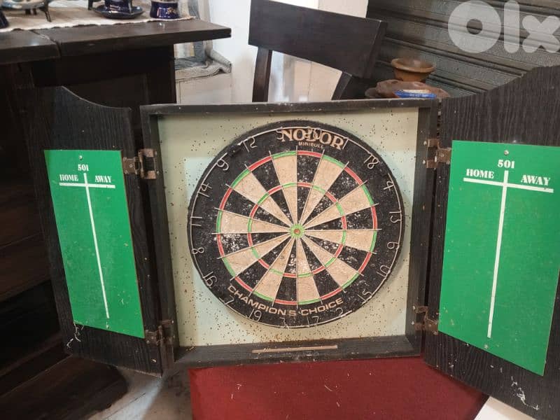 Vintage dartboard 2