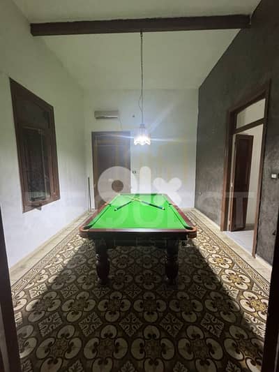 Apartment For Rent in Furn El Chebbak شقة للايجار في فرن الشباك