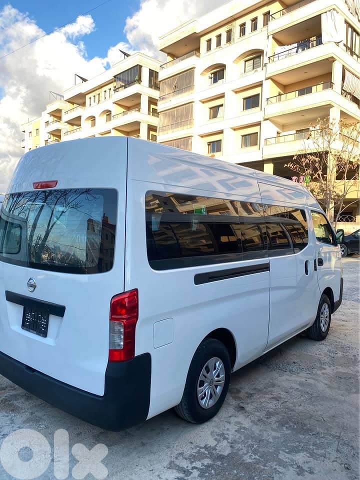 Nissan Urvan-van 2017 3