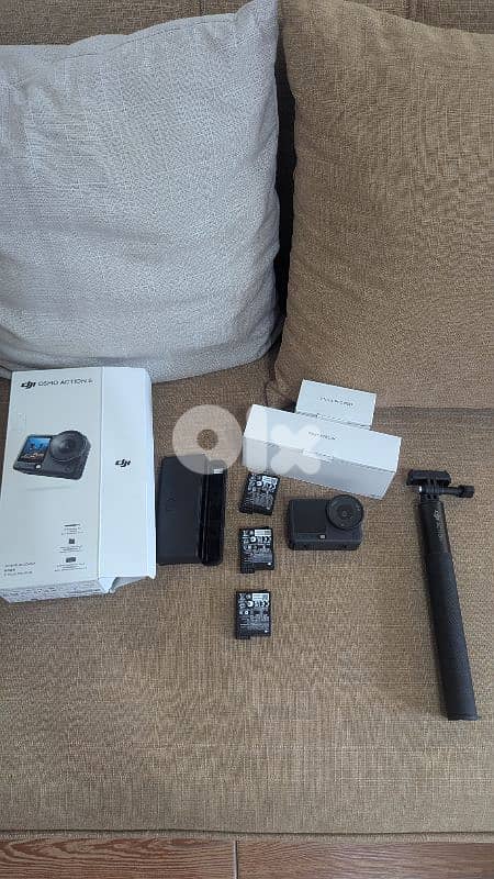 DJI Osmo Action 6 Adventure Combo - 4K/120fps Action Camera 0