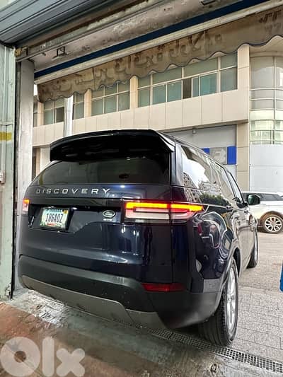 Land Rover Discovery 2018 CLEAN CAR FAX 7 SET