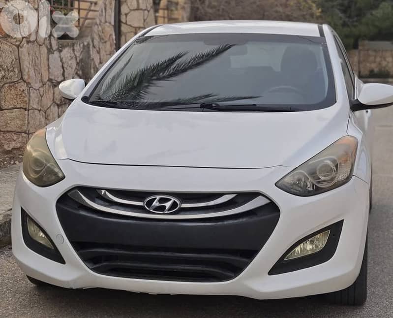 Hyundai Elantra 2017 0