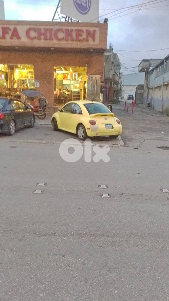 Volkswagen Beetle 2000 0