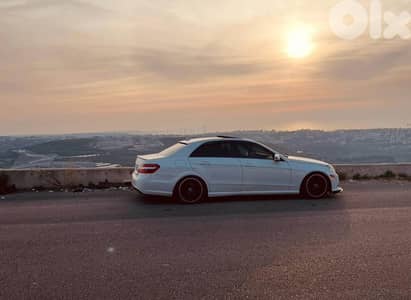 Mercedes-Benz E-Class 2010