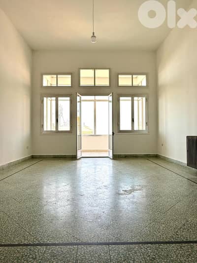RWK195IY -  well maintained apartment for Sale in beit Chabeb