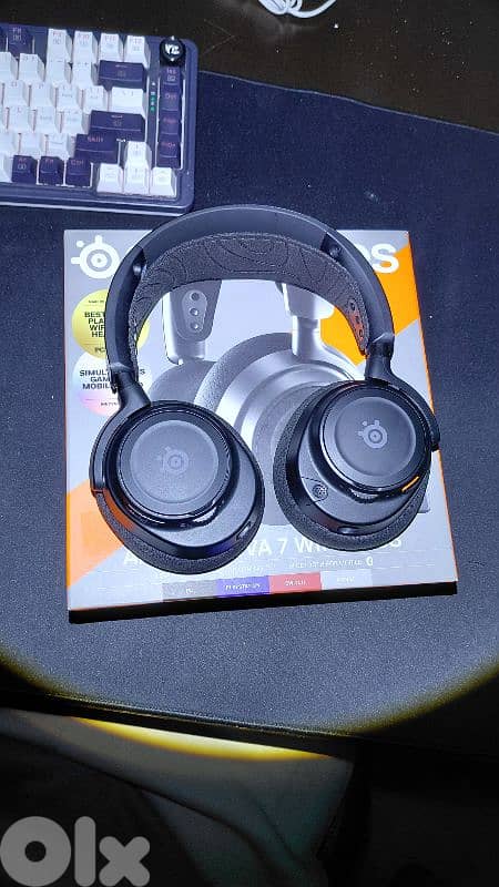 Steel Series Nova 7 Headset 0
