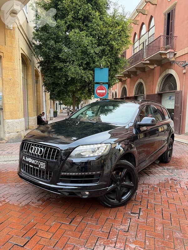 Audi Q7 2013 0