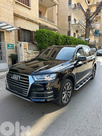 Audi Q7 Quattro Premium Plus 2017 black on black