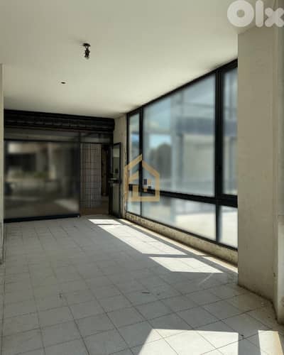 Office for rent in Zalka JS242 مكتب للإيجار  في زلقا