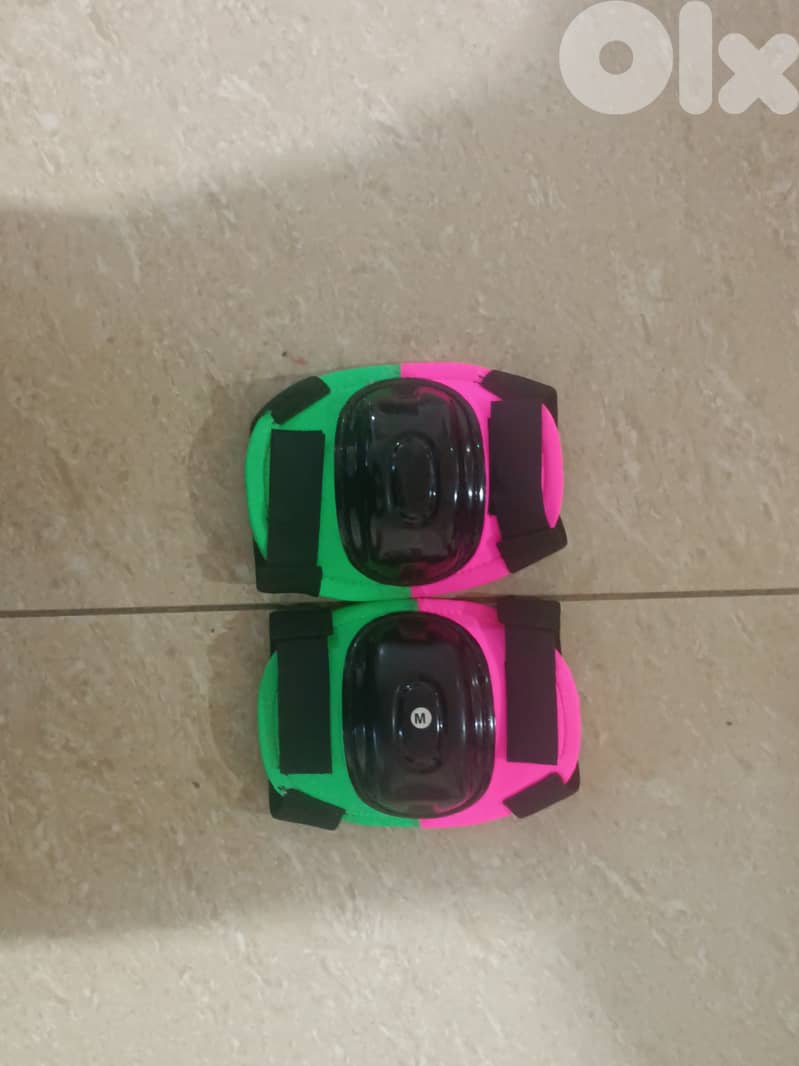 Knee pads 0
