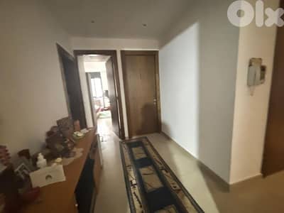Apartment For Sale in Ain Al Mraiseh
