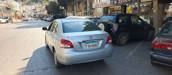 Toyota Yaris 2010