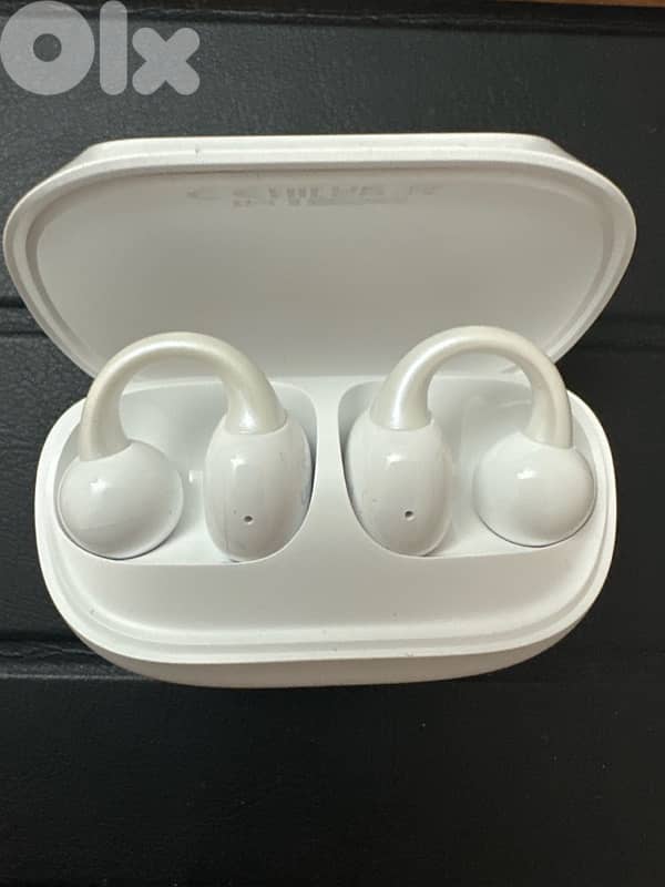 For sale ear piece 0