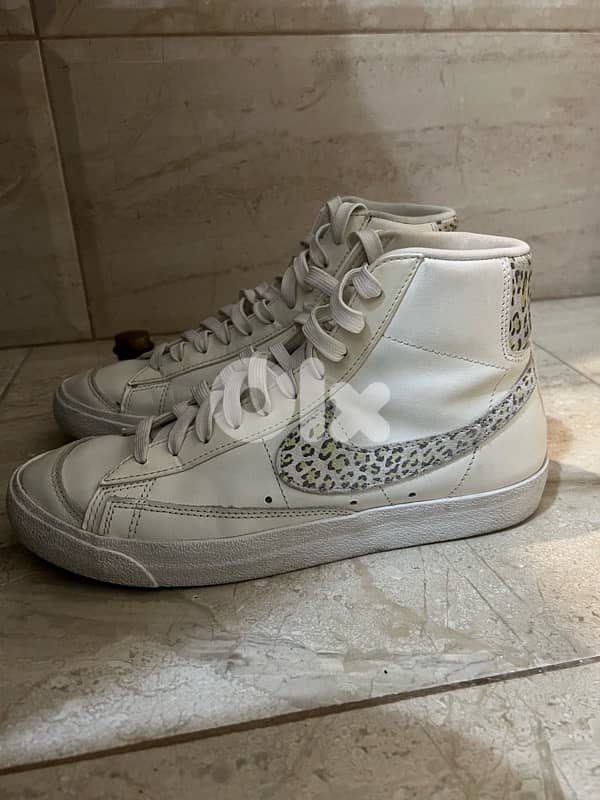 Nike Blazer Mid ‘77 SE Lemon Leopard – Women US 9.5 / EU 41 – Original 2