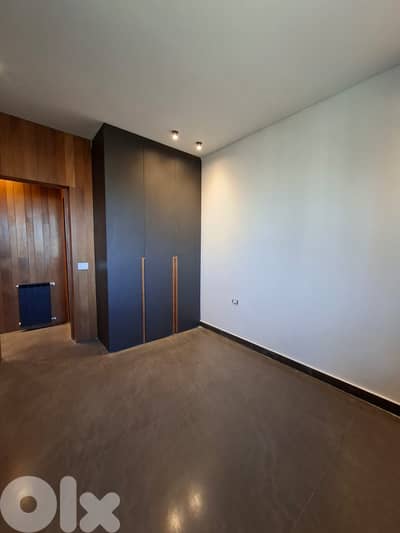 Chalet For Sale in Zaarour-شاليه للبيع في زعرور