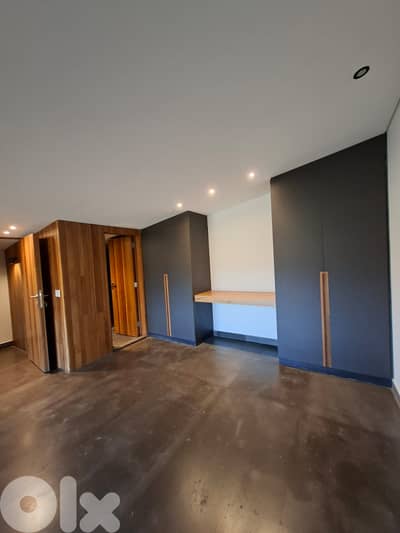 Chalet For Sale in Zaarour-شاليه للبيع في زعرور