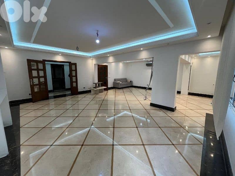Apartment For Rent in Verdun (Bristol) 0