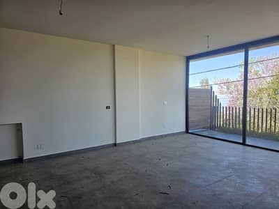 RWK150RH - Well Maintained  Apartment for Sale in ghosta with Sea View