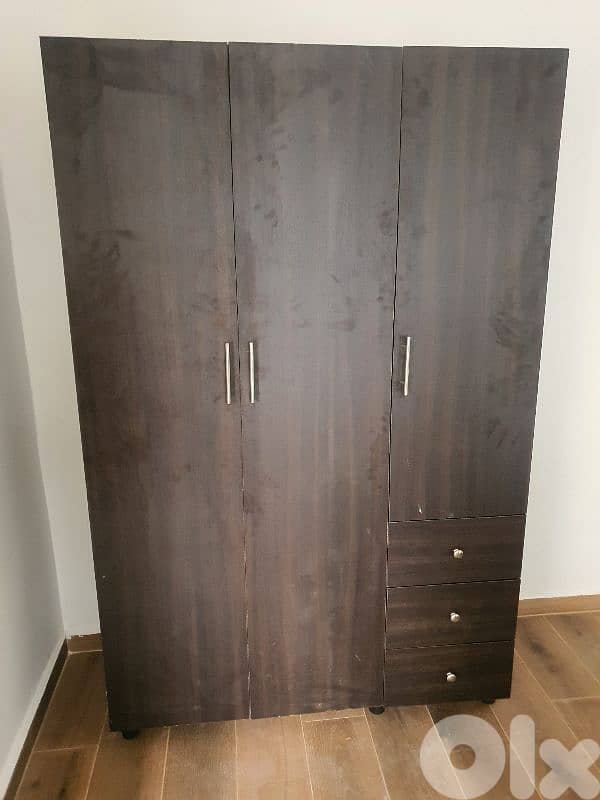 New closet 3 Doors (stander) 0
