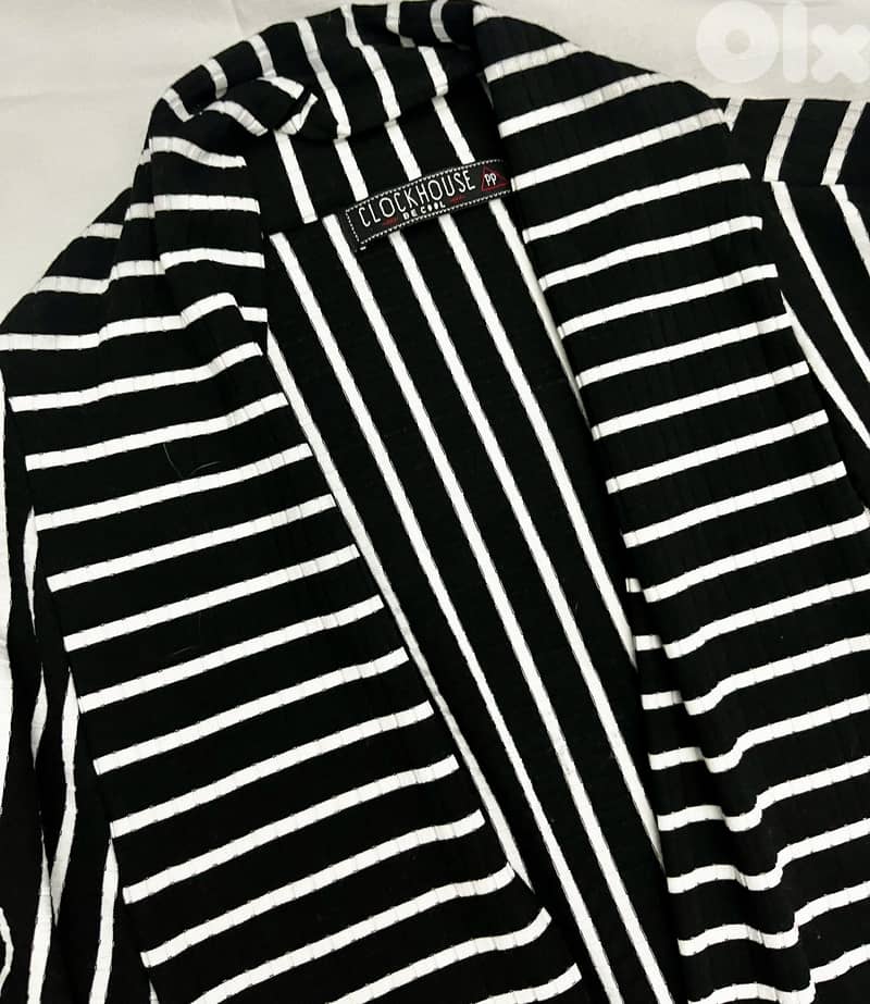 Black and White Striped Open Front Cardigan 2
