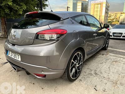 Renault Megane 3 RS CUP 2011 Company Source
