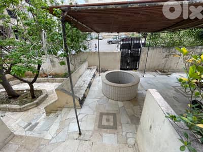 Apartment For Sale in Baawarta Chouf