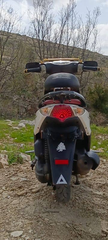 sweet azzo 125cc 7