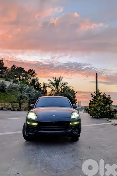Porsche Cayenne 2017 Gts