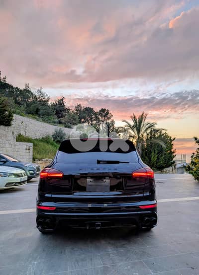 Porsche Cayenne 2017 Gts
