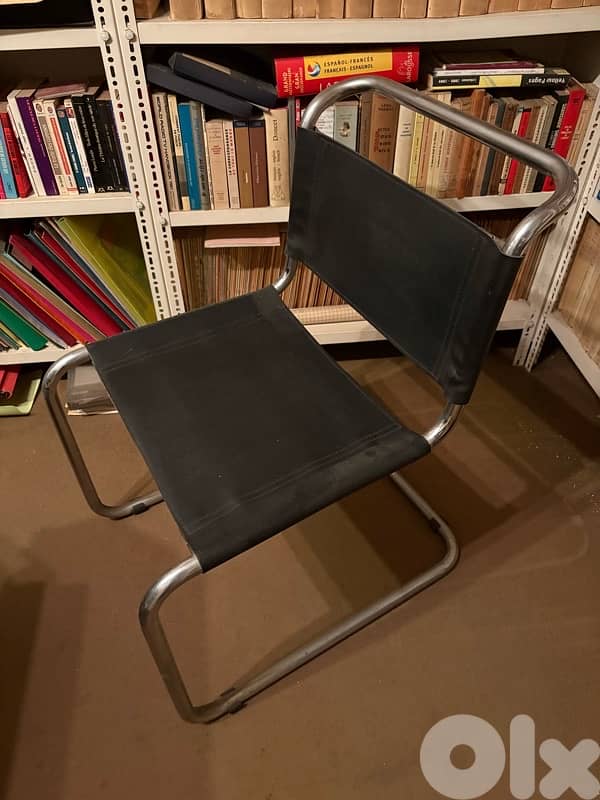 Chaise cantilever type S33 0