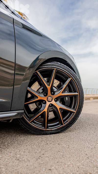 2019 SEAT Leon Cupra R ST